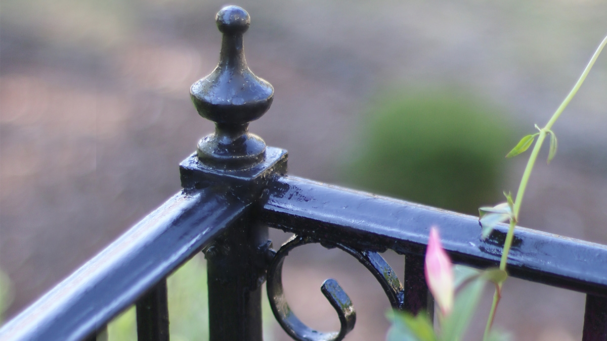 How To Paint Exterior Railing