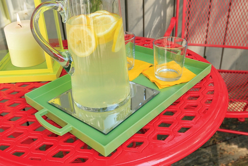 How to Paint a Plastic Beverage Tray Krylon®
