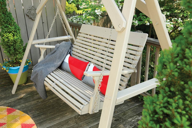 Spray Paint For Wood How To Spray Paint A Wood Porch Swing Krylon