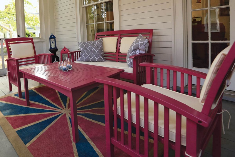 Spray Paint A Wood Table Chairs, What Is The Best Type Of Paint To Use On Outdoor Wood Furniture